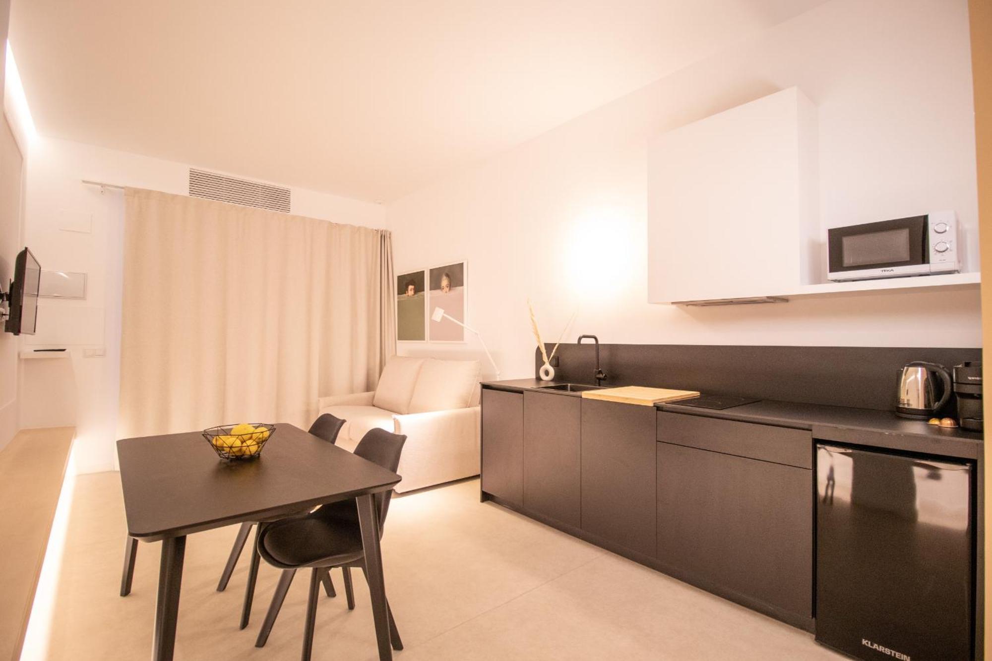 Breathe Apartments By Concept Flats Валенсия Экстерьер фото